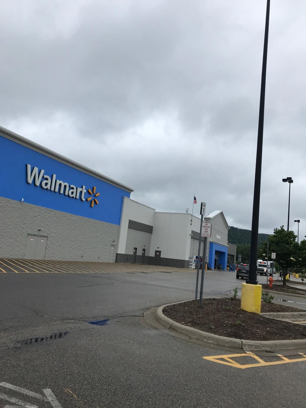 Walmart Supercenter in Winona