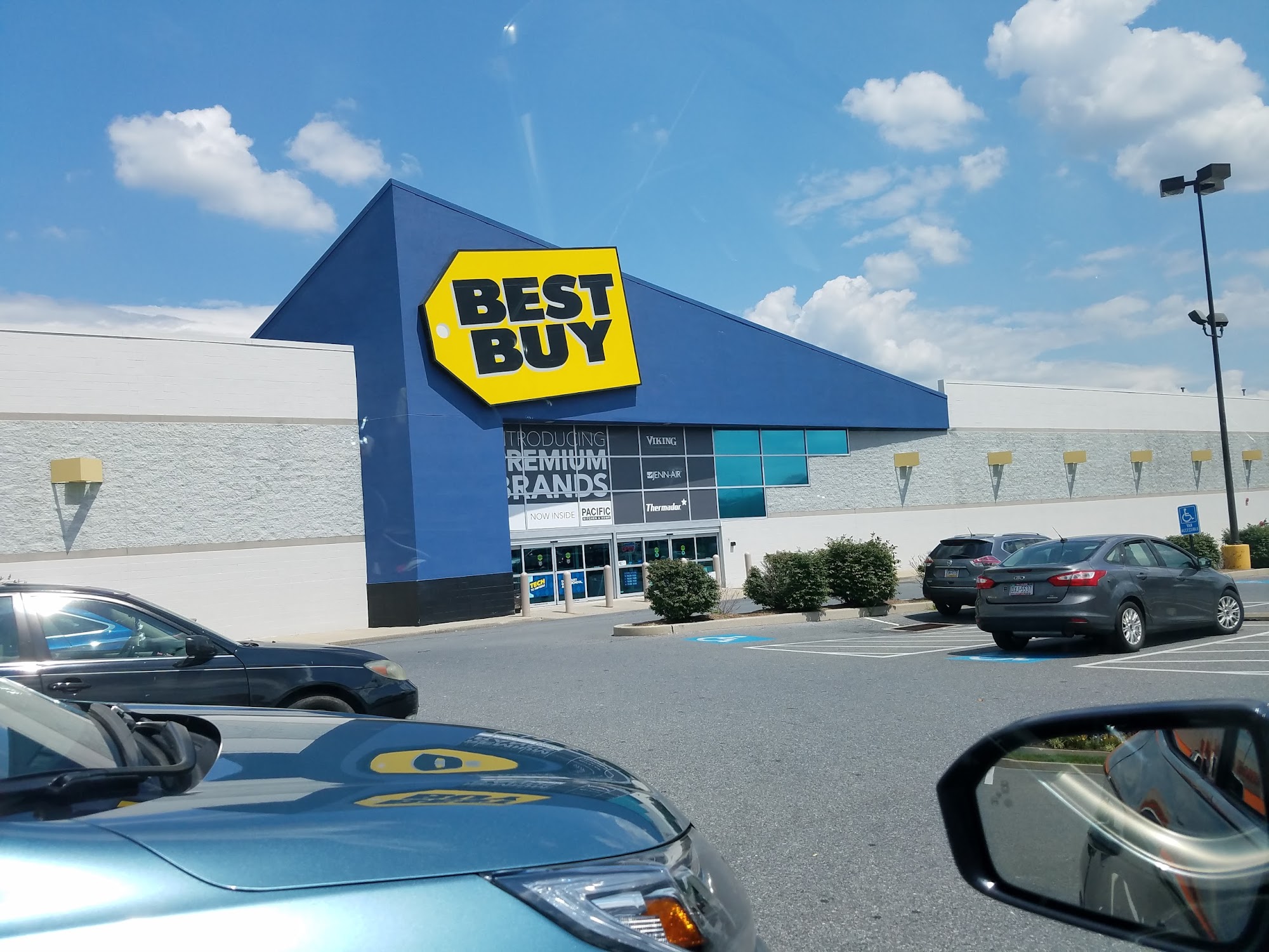 Best Buy in Wyomissing